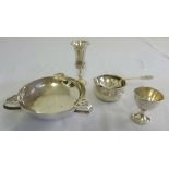 Quantity of silver to include a Quaich, a Kiddush cup, an egg cup, a tea strainer and a bowl (5)