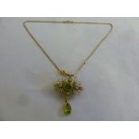 18ct gold chain and a gold diamond and tourmaline pendant, approx 17.1g