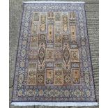 Middle Eastern Shalimar pattern wool carpet - 180 x 122.5cm