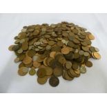 A quantity of unsorted British coins to include some silver approx 1.6kg
