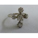 9ct white gold five stone diamond ring, approx total 2.5g