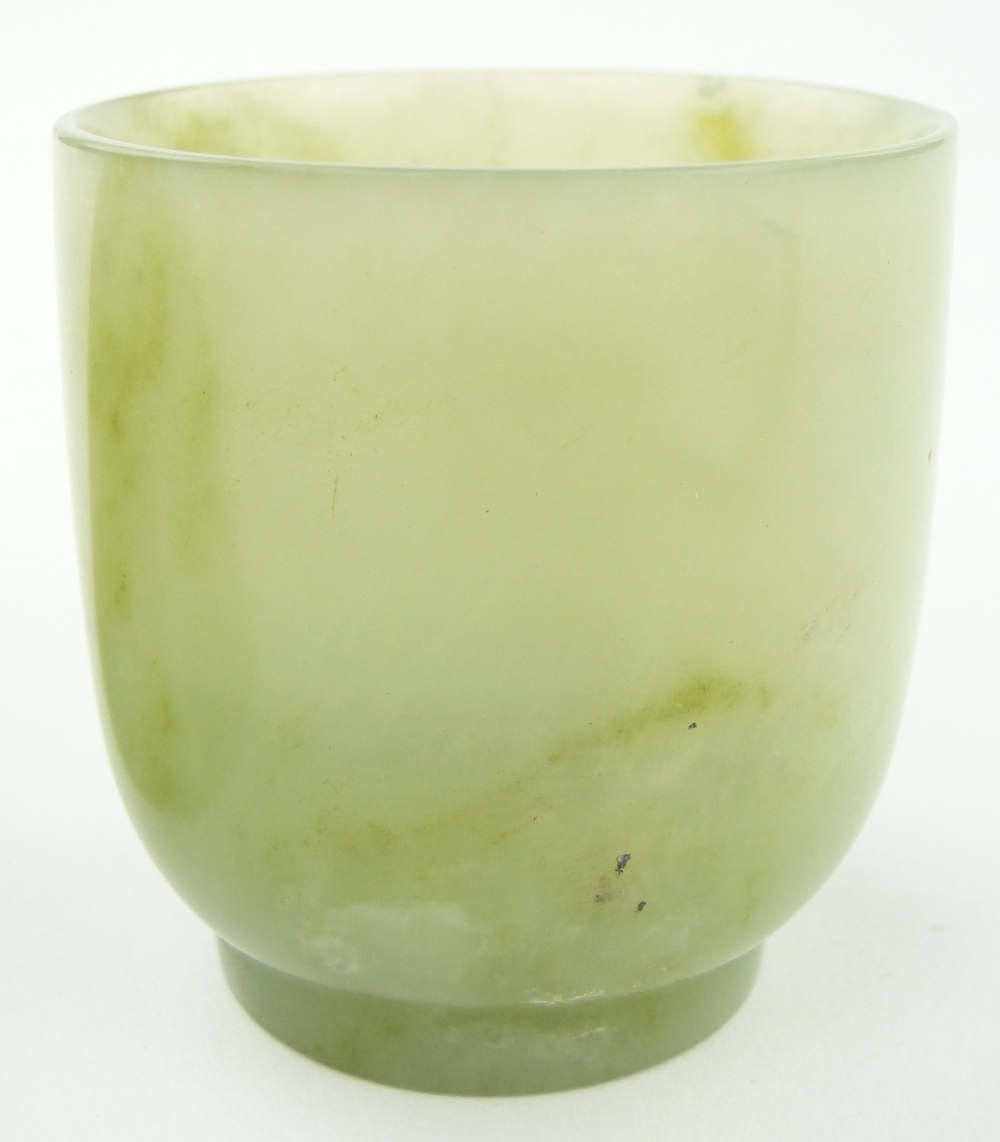 A Chinese jade bowl, 
diameter 3.75" and a beaker, (2). - Image 3 of 7