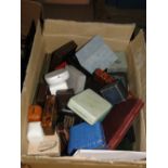 Large quantity of jewellery boxes.
