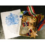 A group of 5 Second World War medals to 1257520 R E Doddington.