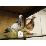 A pair of Beswick glazed pigeons, 1383.