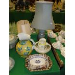 Rye Pottery table lamps, Losolware jug and dish, etc.