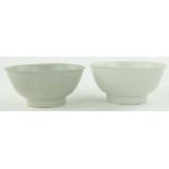 2 Blanc de chine bowls
from the shipwreck Tek Sing, diameter 6".