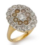 Diamond and pearl cluster ring in 18ct g