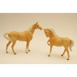 Beswick swish tail horse, no.