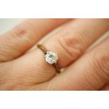 Diamond solitaire ring, old brilliant cut stone of approx. 0.