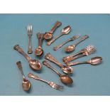 Silver cutlery, Kings pattern and fiddle-and-thread, 21 items total, approx. 43.5oz. total