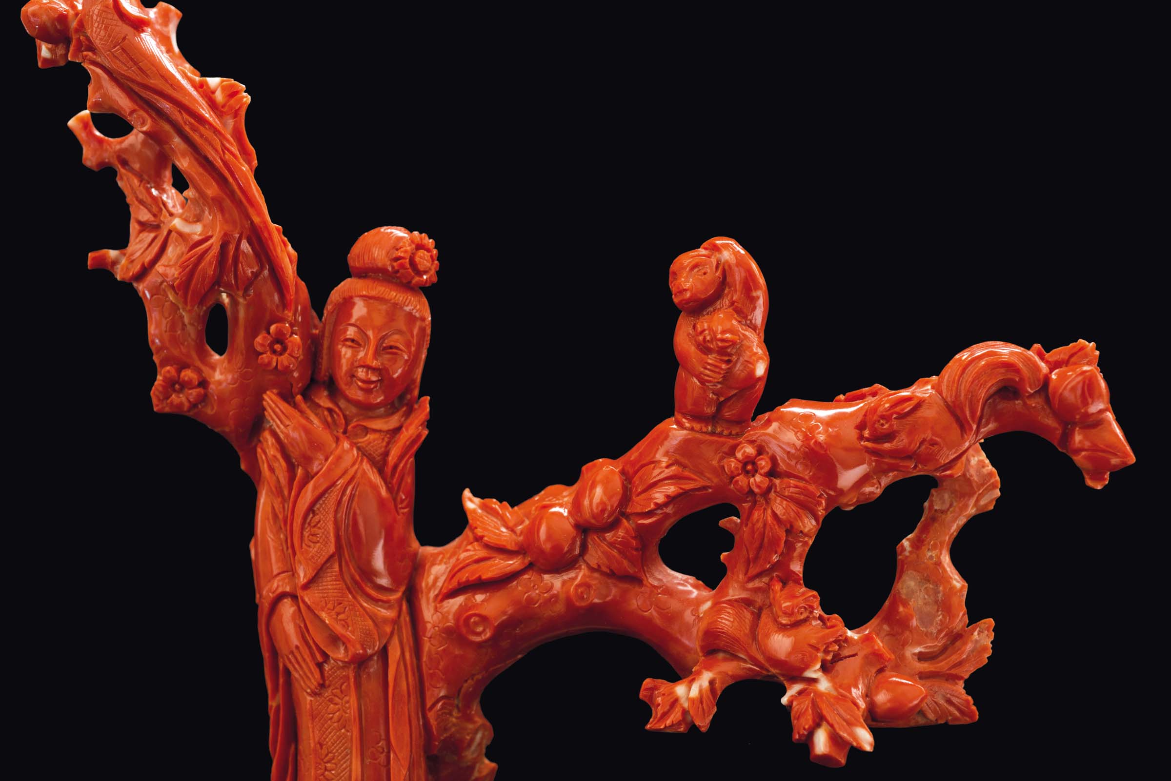 A carved coral "Guanyin with squirrels and little monkey on a tree" group, China erly, 20th - Image 4 of 4