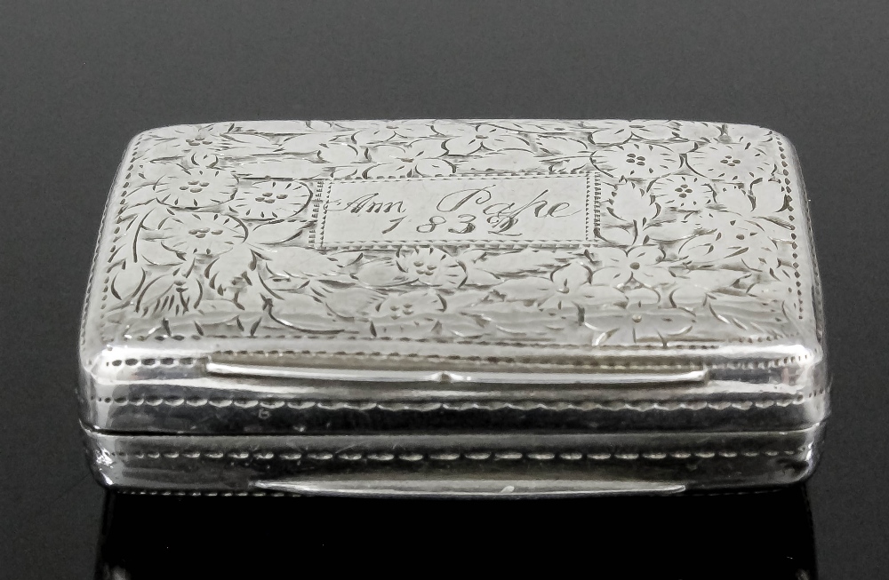 A William IV silver rectangular vinaigrette, the lid and base engraved with leaf and floral
