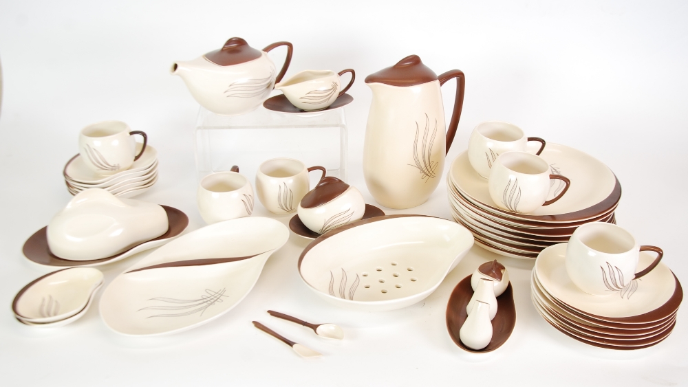 1950's CARLTON WARE COMPREHENSIVE 47 PIECE 'Windswept' pattern dinner and tea service in cream and