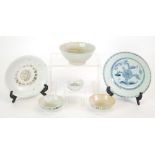 SIX PIECES OF NINETEENTH CENTURY CHINESE BLUE AND WHITE PORCELAIN FROM THE TEK SING TREASURES, NAGEL