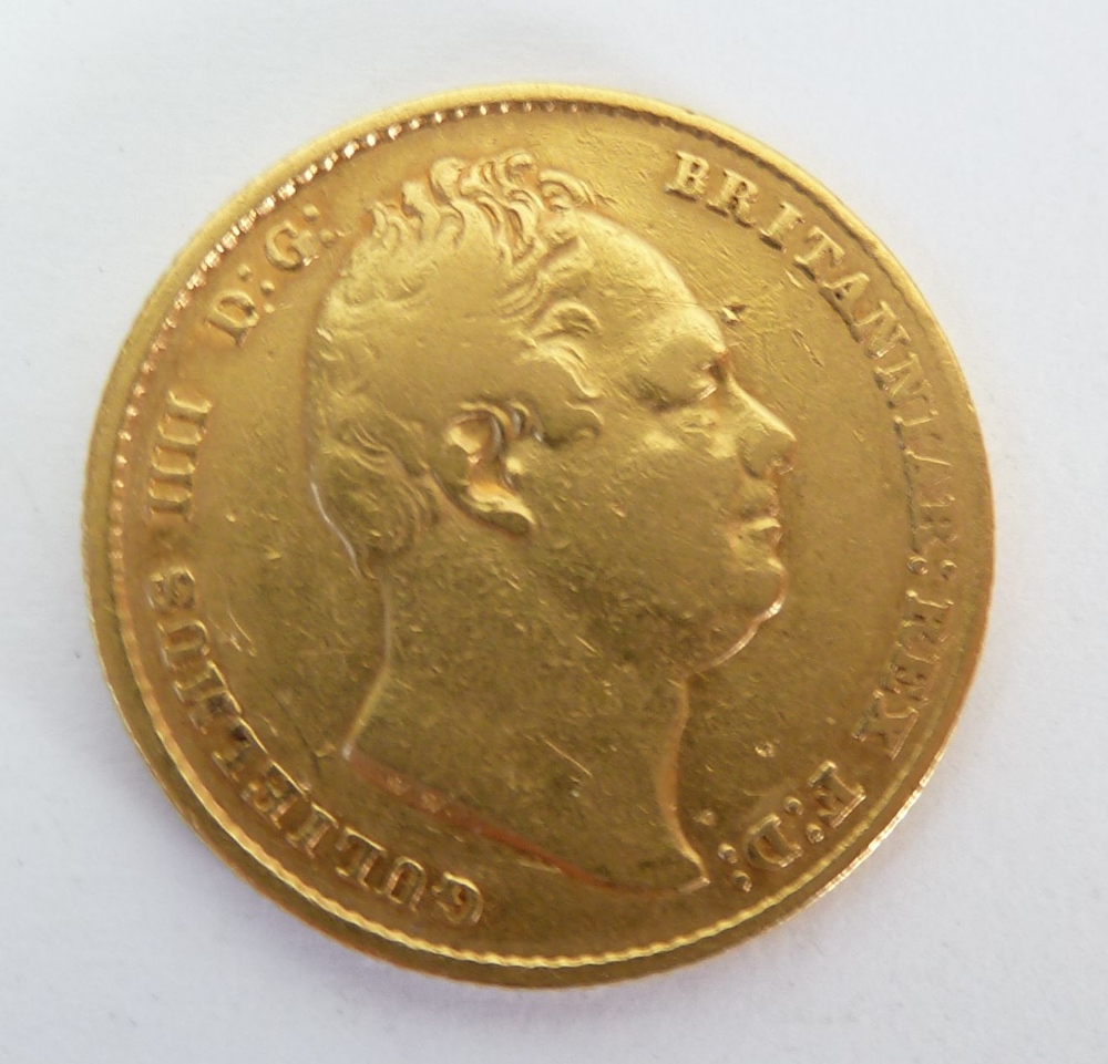 WILLIAM IV GOLD SOVEREIGN 1832 fair, some rubbing to high spots - Image 2 of 3