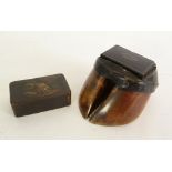 NINETEENTH CENTURY HORSES HOOF TABLE SNUFF BOX, the leather clad top inlet with black lacquer and