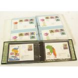 RING BINDER CONTAINING COLLECTION OF 1ST DAY COVERS "THE QUEENS SILVER JUBILEE YOUR 1977", 24 covers