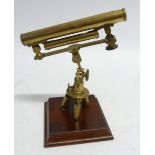 BLEULER, LONDON EARLY TWENTIETH CENTURY LACQUERED BRASS SURVEYORS LEVEL, the telescope with bubble