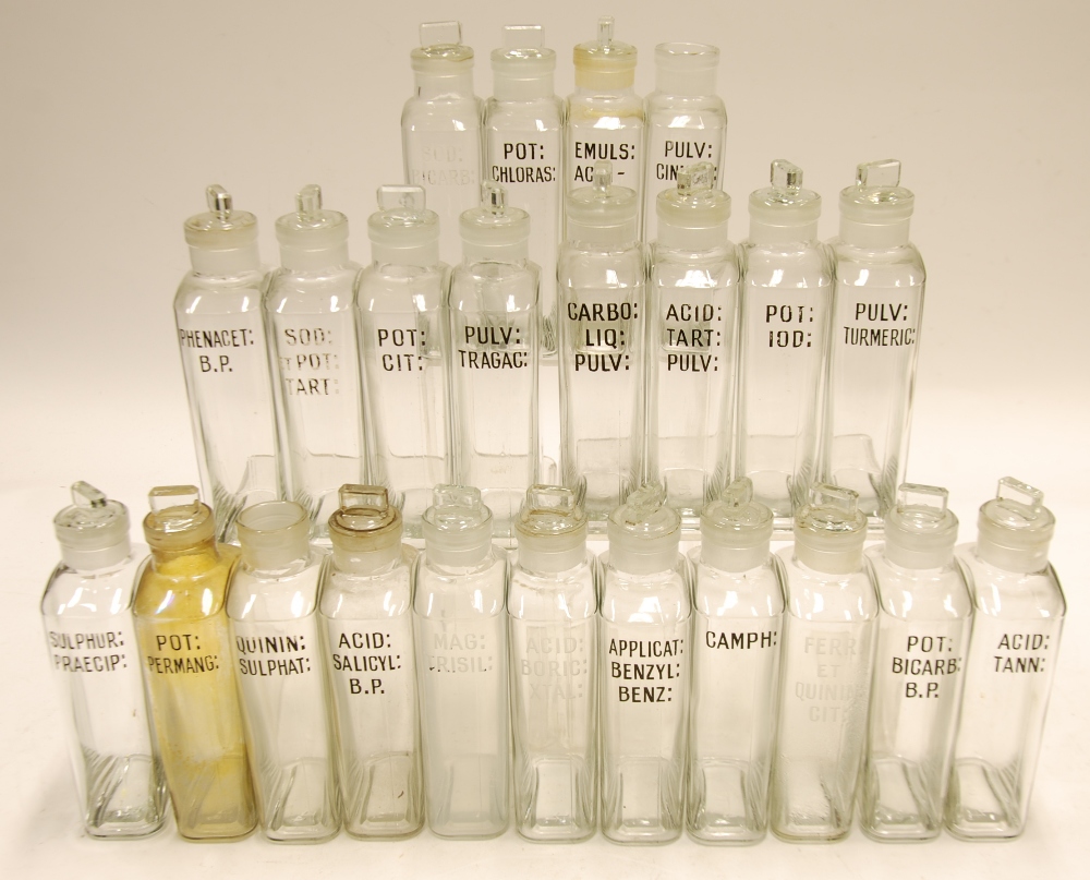 THIRTY THREE APOTHECARIES MATCHING CLEAR GLASS TINCTURE/STORAGE BOTTLES with wide necks and stoppers - Image 3 of 3