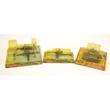 DINKY TOYS THREE MINT AND BOXED WORLD WAR II GUNS each on card stand under bubble pack, viz Model