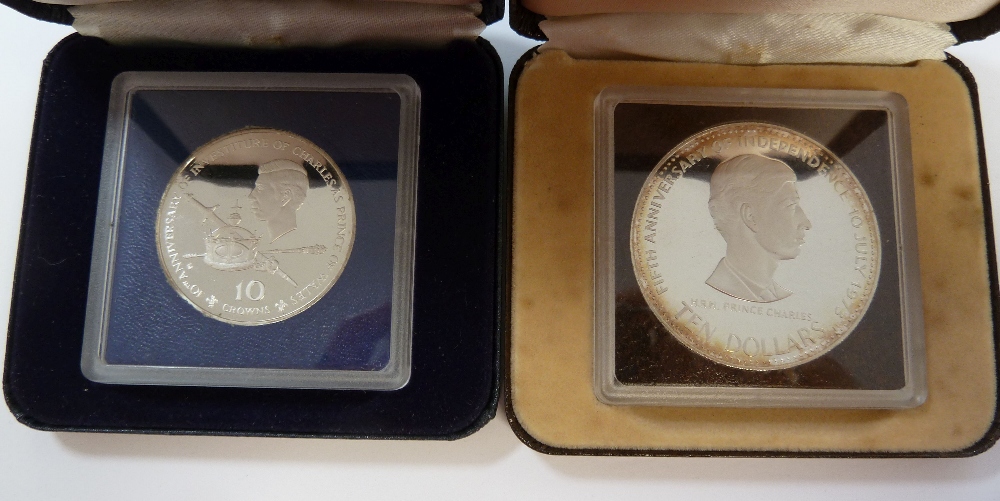 LARGE 1978 COMMONWEALTH OF THE BAHAMAS 10 DOLLAR SILVER PROOF CON, in hard plastic case and fitted