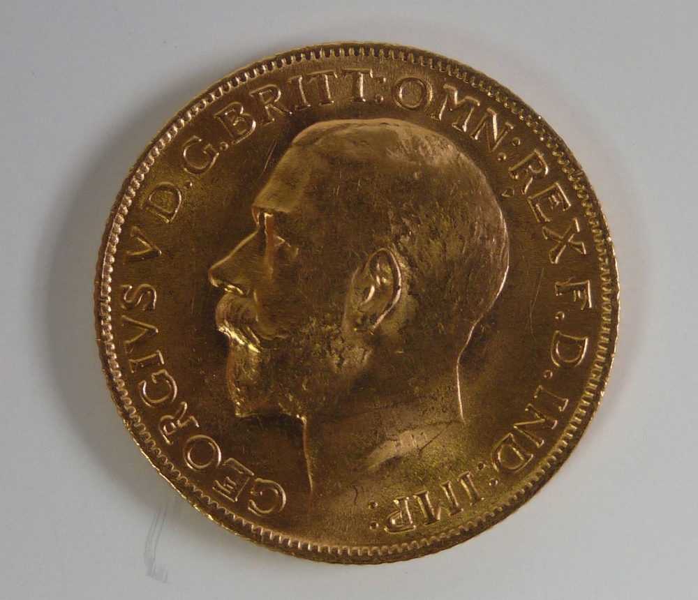 GEORGE V GOLD SOVEREIGN 1911, EF