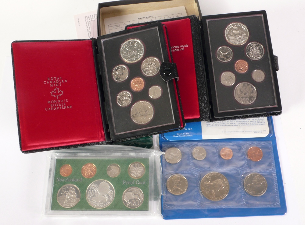 A CASED ROYAL CANADIAN MINT 1979 SILVER AND NICKEL SEVEN COIN SET 1 Dollar (2) - 1 Cent, and