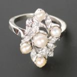 PEARL AND DIAMOND RING, marquise shaped top set with five varisized pearls with ten diamond set