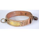 A SUBSTANTIAL EARLY TWENTIETH CENTURY LEATHER BRASS STUDDED DOG COLLAR, with padlock and key,
