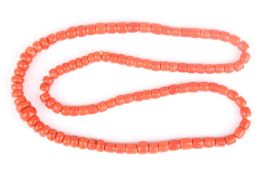 A graduated coral bead necklace, simply strung without clasp. Approx 70cm long . Good condition
