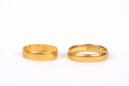 Two 22ct gold wedding bands, 6.6g, the largest size ‘Q’ .