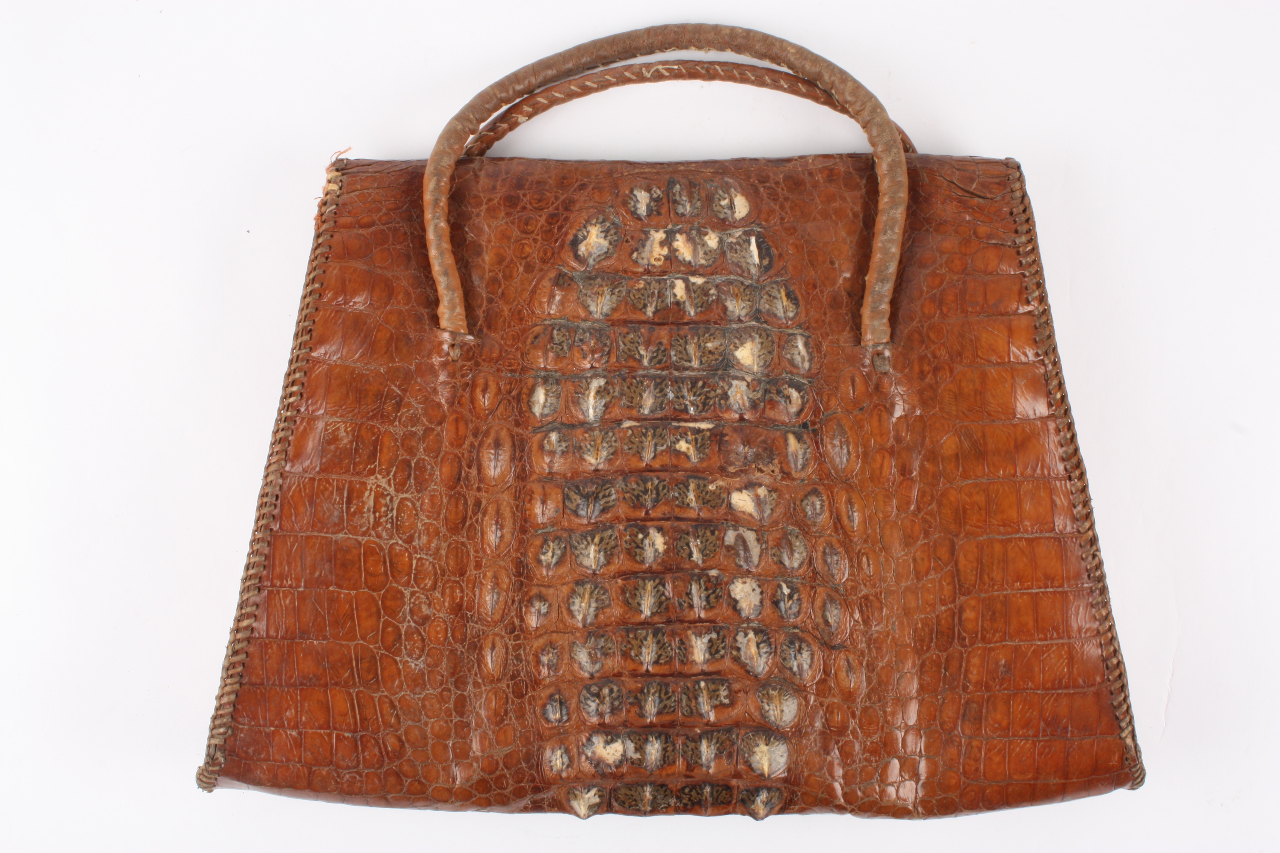 Brown alligator/crocodile skin bag.
With two sections inside.Dimensions: Condition reportFair - Image 2 of 3