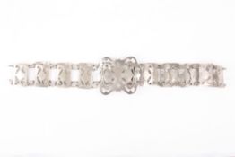 A ladies Art Nouveau silver belthallmarked Birmingham 1903, with central pierced buckle and