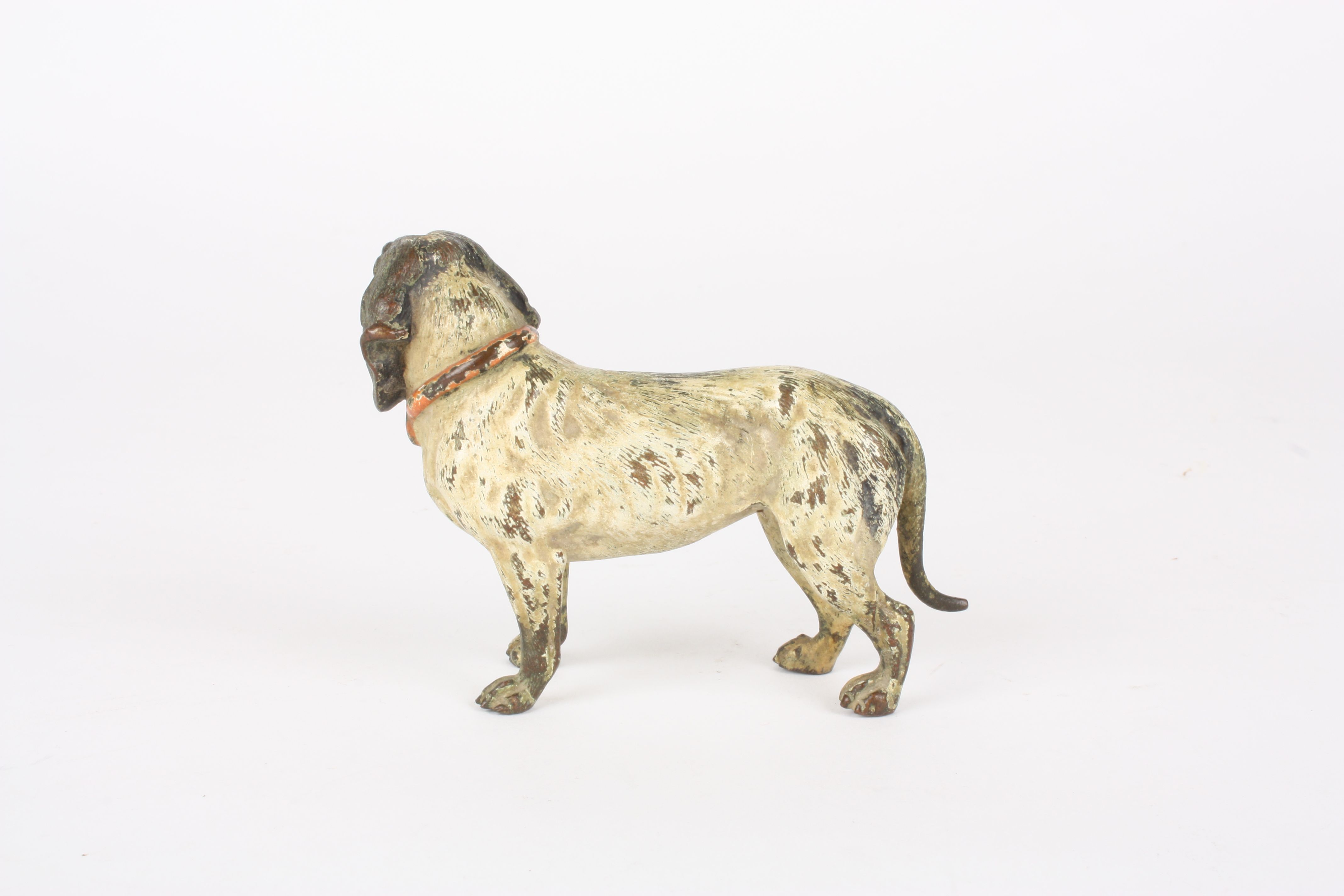 An Austrian cold painted figure of a spaniel
in the manner of Bergman, realistically painted in a - Image 3 of 4