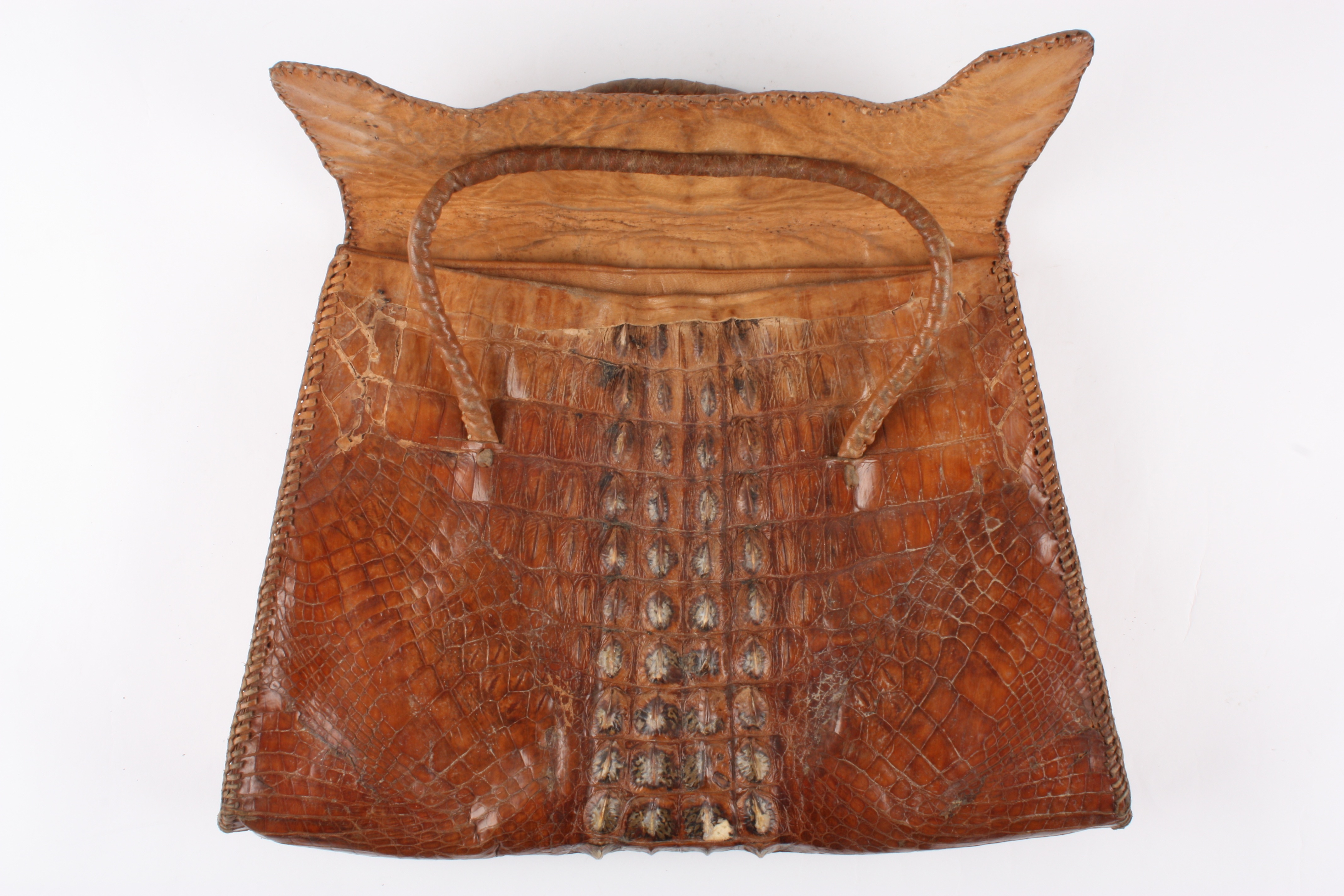 Brown alligator/crocodile skin bag.
With two sections inside.Dimensions: Condition reportFair - Image 3 of 3