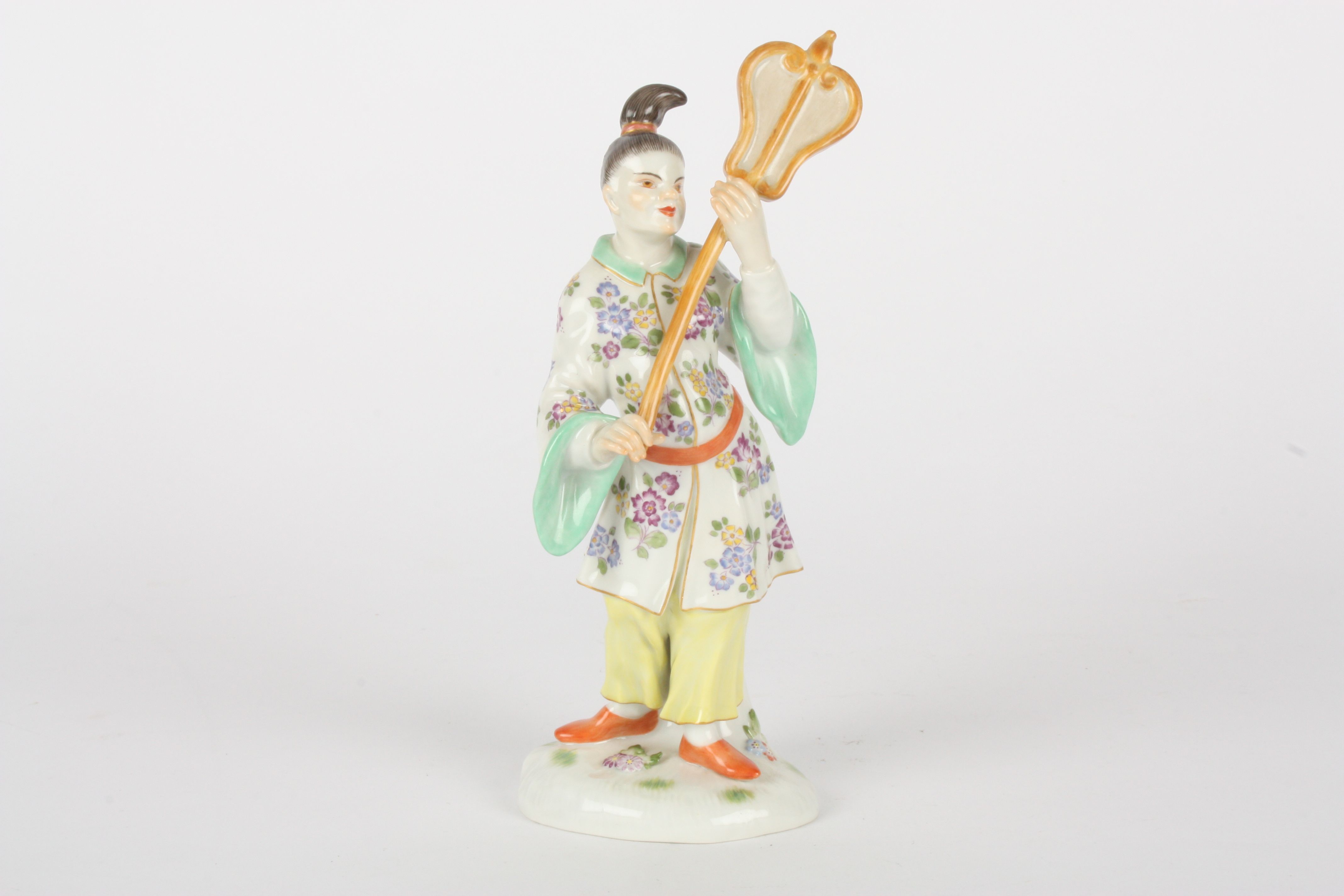Late 20th century Meissen figure of a Japanese lady with umbrella, after Kaendler, modelled