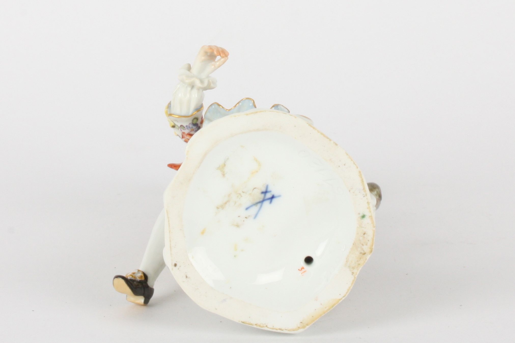 Late 20th century Meissen figure of a dancing shepherd, after Meyer, raised on a rococo base, blue - Image 5 of 5