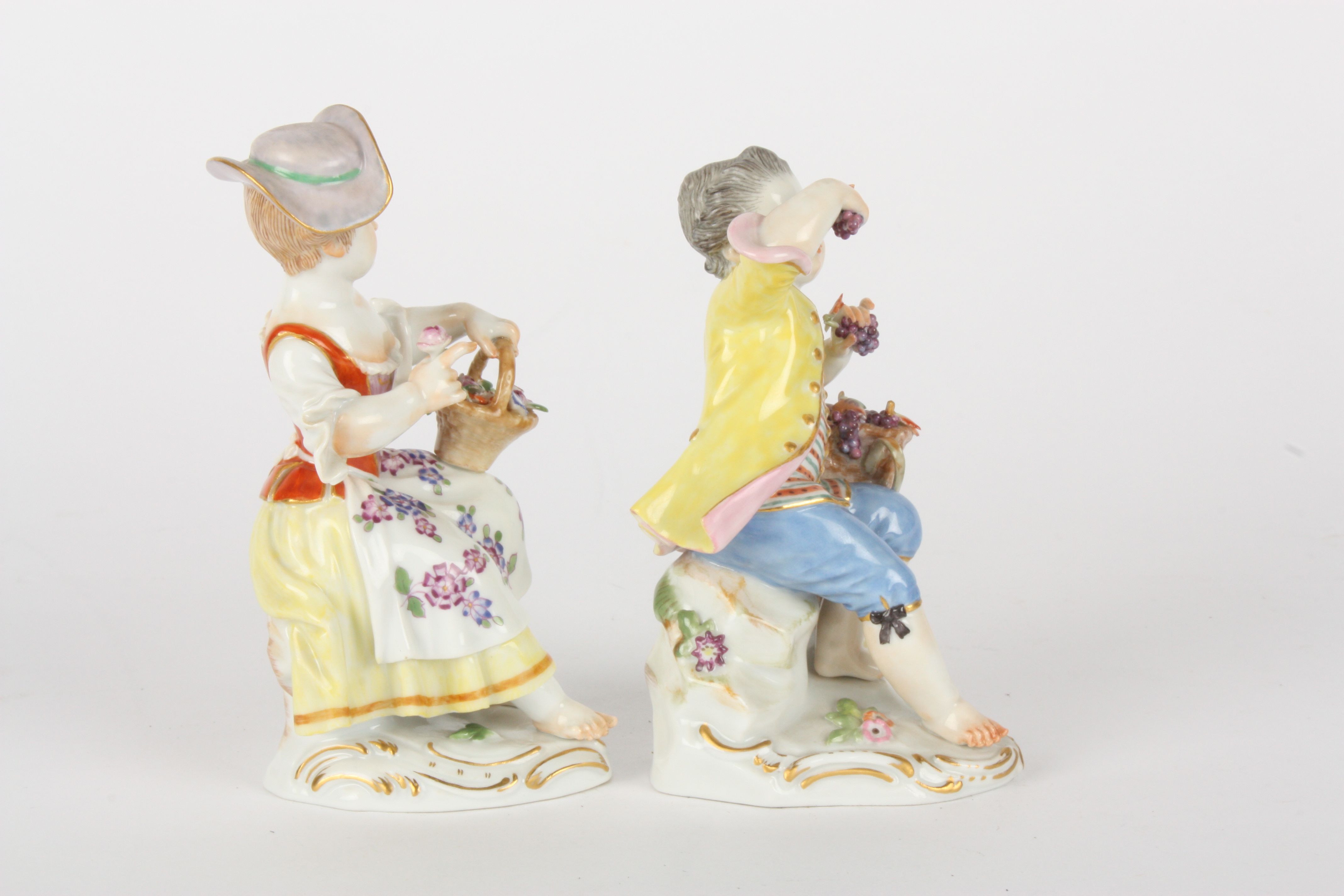 Pair of Late 20th century Gardner Children, figures, after Kaendler, the girl seated with basket - Image 4 of 5