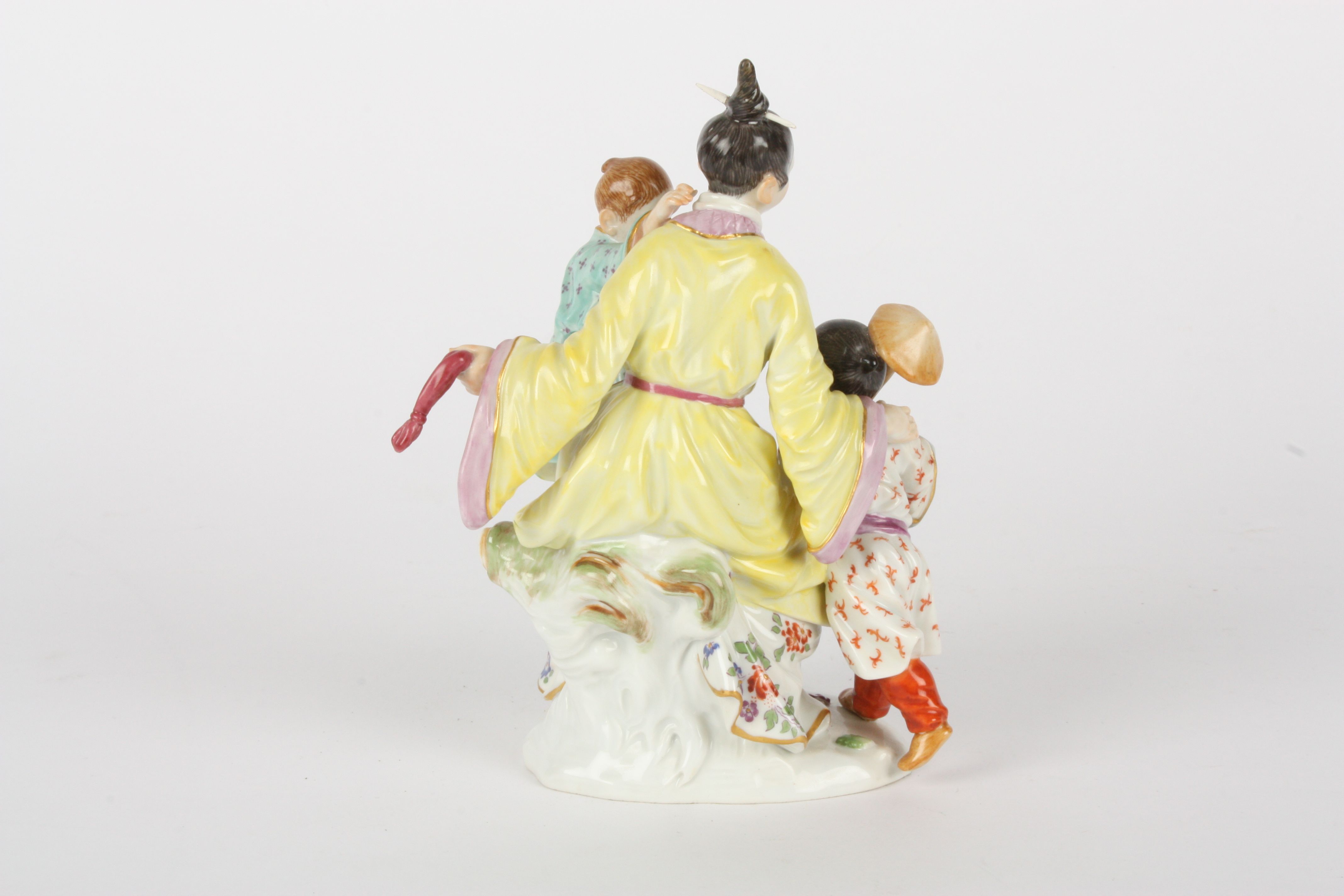 Late 20th century Meissen figure, after Kaendler, modelled as a Japanese lady with two children, the - Image 2 of 5