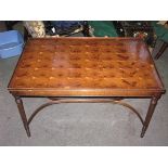 REPRODUCTION MAHOGANY COFFEE TABLE