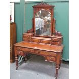 VICTORIAN MAHOGANY DRESSING TABLE