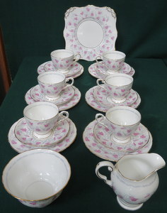 PARCEL OF TUSCAN FLORAL TEA SET,