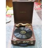 VINTAGE WONDERTONE GRAMAPHONE