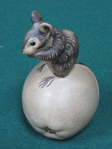 POOLE POTTERY MOUSE