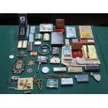 SUNDRY LOT INCLUDING VARIOUS NOVELTY LIGHTERS, VARIOUS STAMPS, CUFFLINKS, MILITARIA,