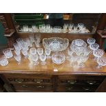 PARCEL OF VARIOUS GLASSWARE