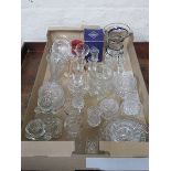 COLLECTION OF VARIOUS GLASSWARE