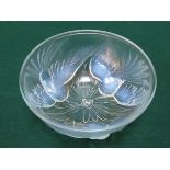 LALIQUE STYLE OPALESCENT GLASS BOWL DEPICTING DOVES,