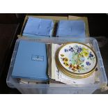 TWO BOXES CONTAINING LARGE QUANTITY OF VARIOUS COLLECTORS' PLATES,